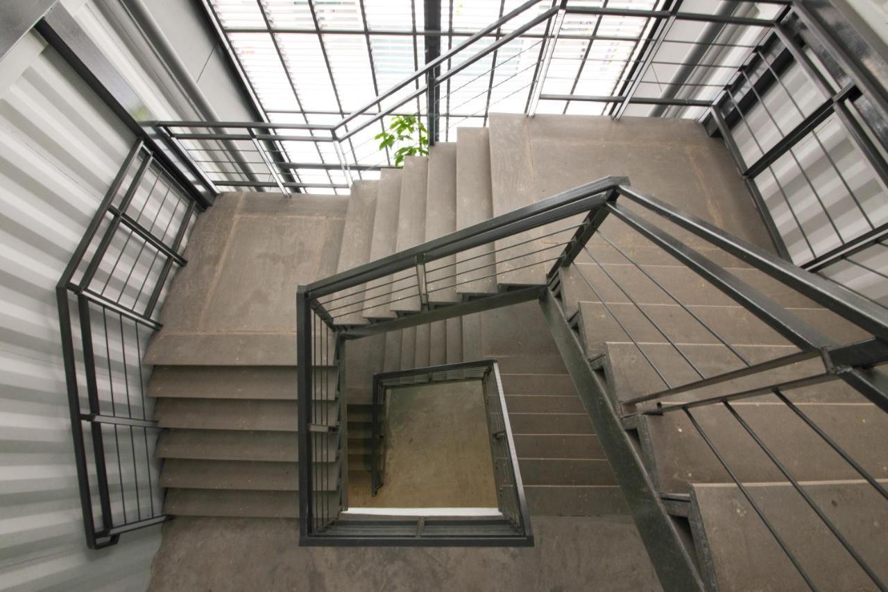 The Box Residence Bangkok Extérieur photo